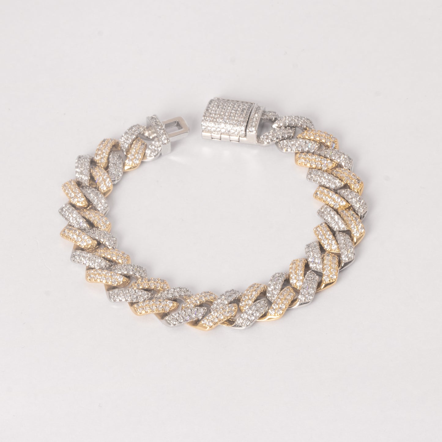 DIAMOND PRONGLINK BRACELET