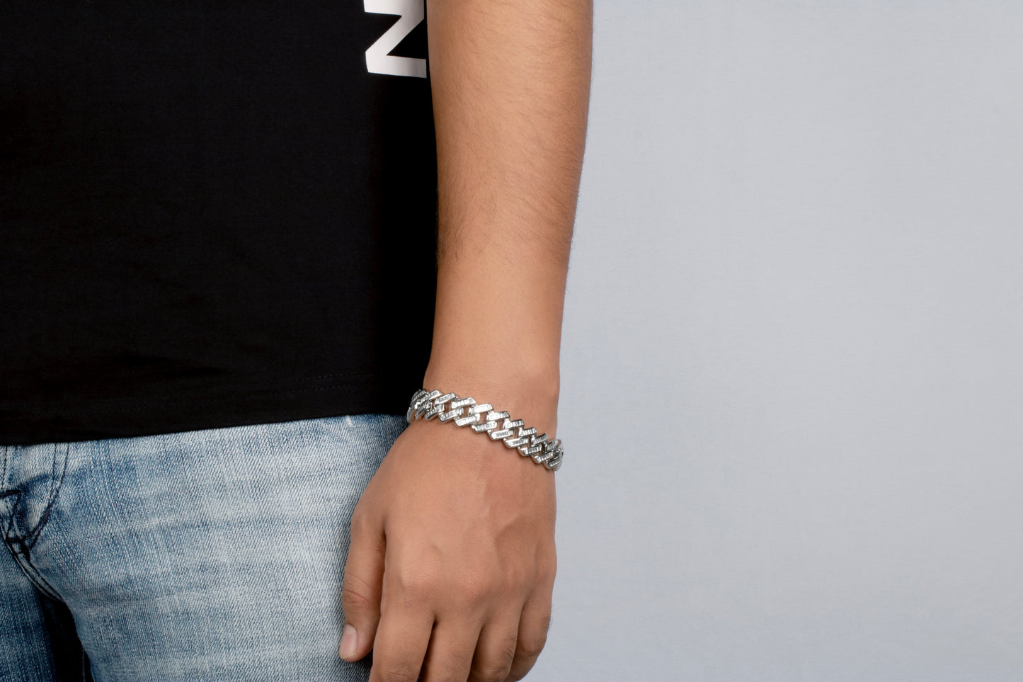 ICED BAGUETTE PRONGCUBAN BRACELET